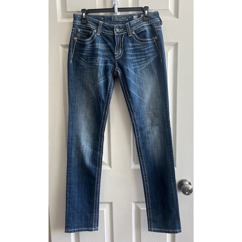 MISS ME Women's Medium Wash Fleur-De-Lis Skinny JP604855 Mid-Rise Jeans Sz 28 - Picture 2 of 16